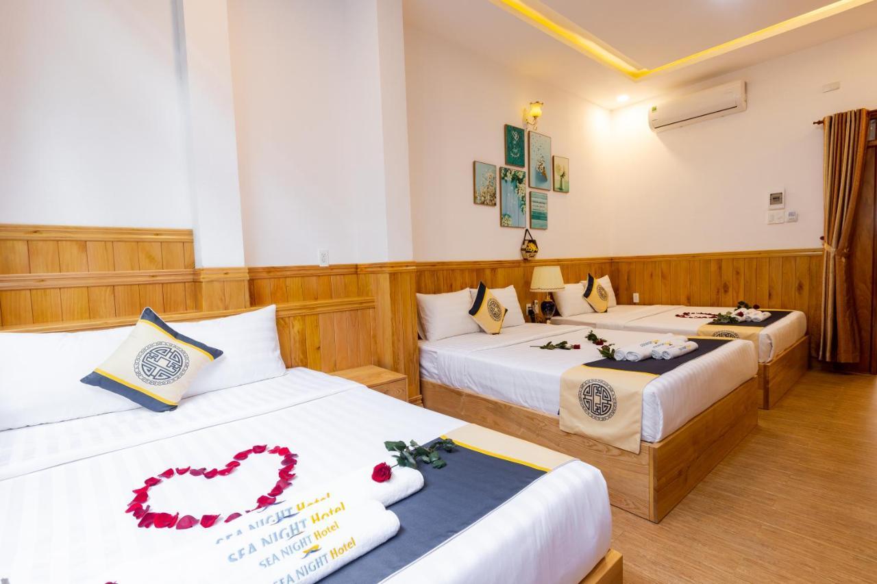 Sea Night Hotel Phan Thiết Esterno foto