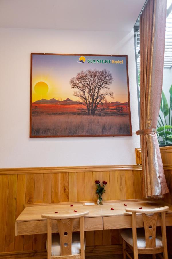 Sea Night Hotel Phan Thiết Esterno foto