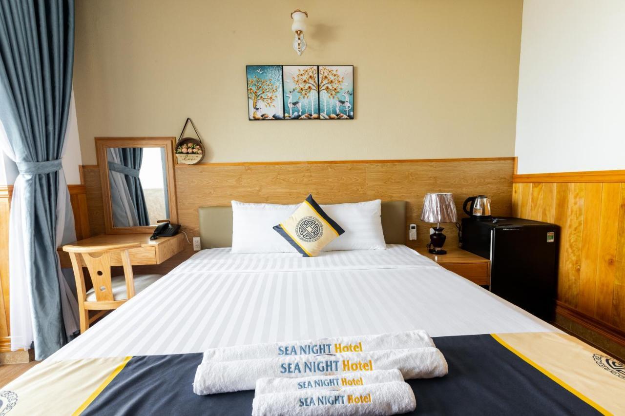 Sea Night Hotel Phan Thiết Esterno foto