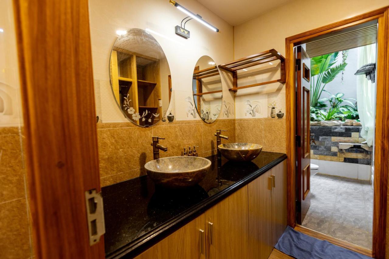 Sea Night Hotel Phan Thiết Esterno foto