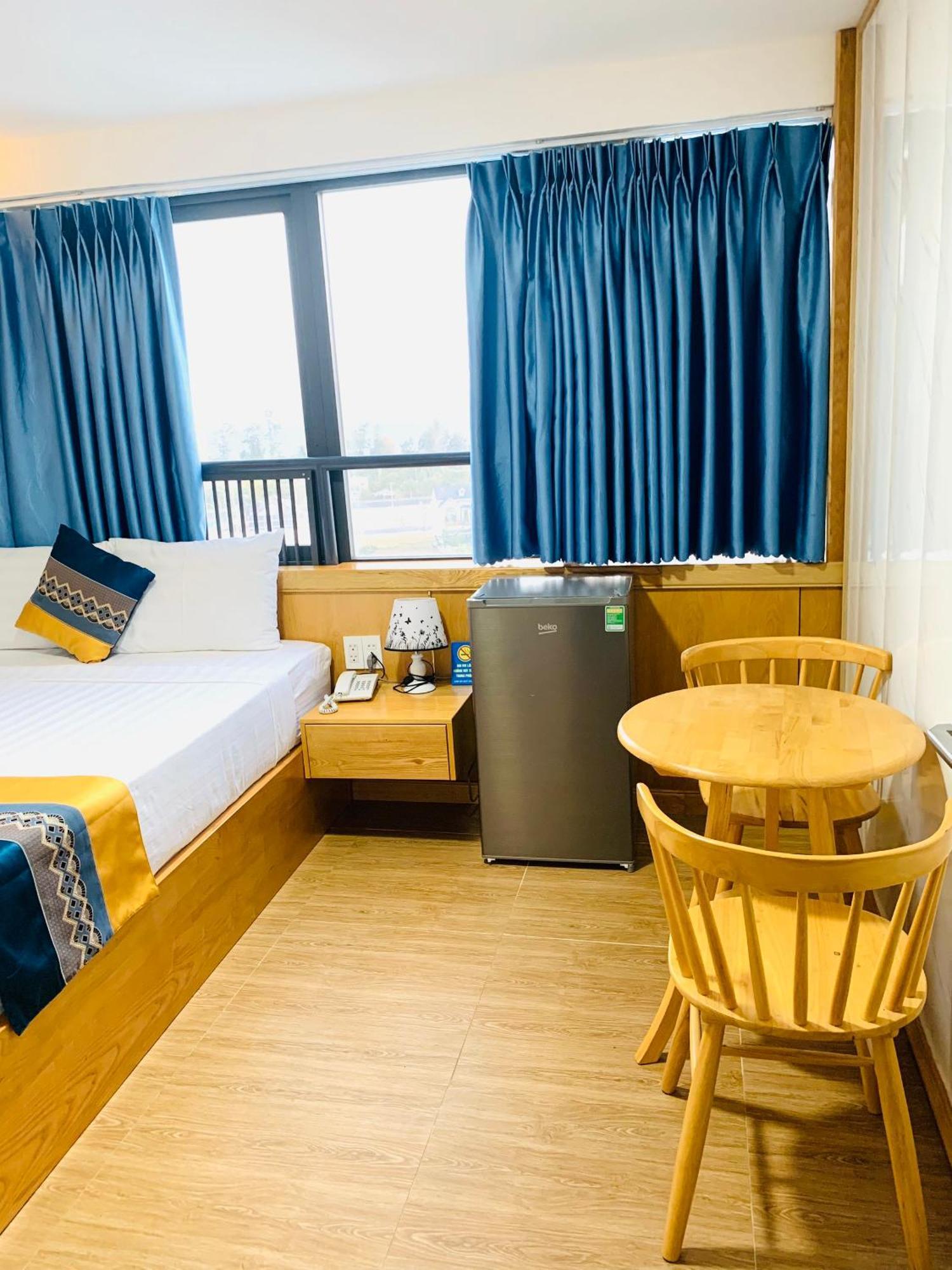 Sea Night Hotel Phan Thiết Esterno foto