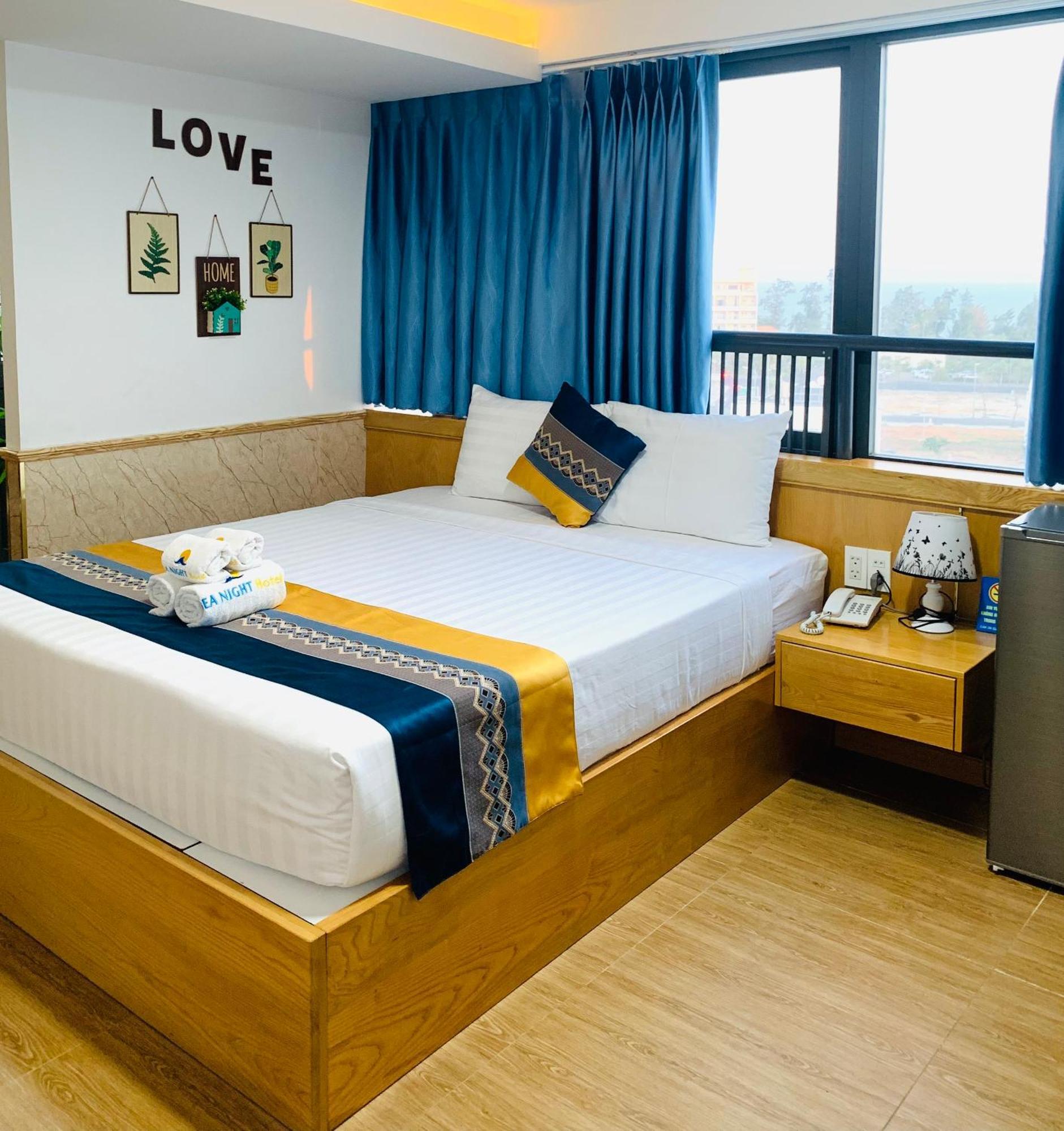 Sea Night Hotel Phan Thiết Esterno foto