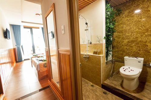 Sea Night Hotel Phan Thiết Esterno foto